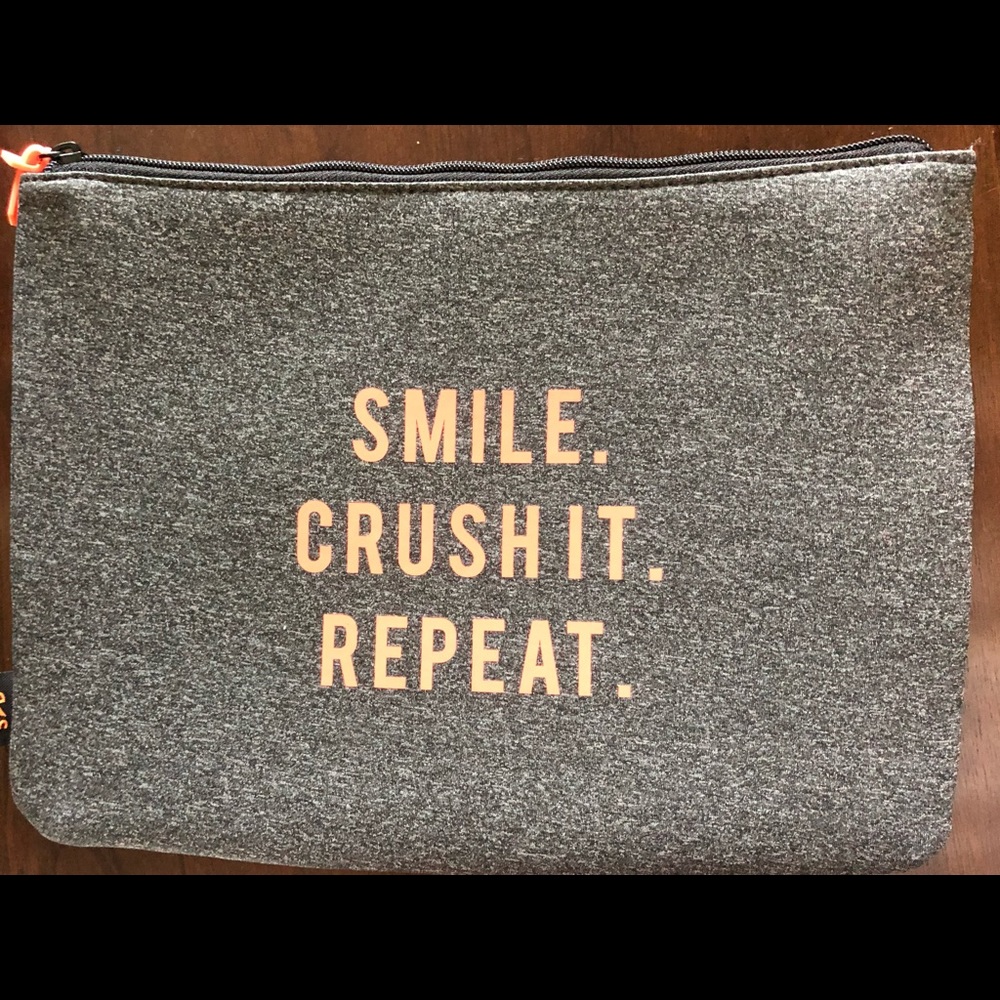 Stella And Dot Smile. Crush It. Repeat. Pouch